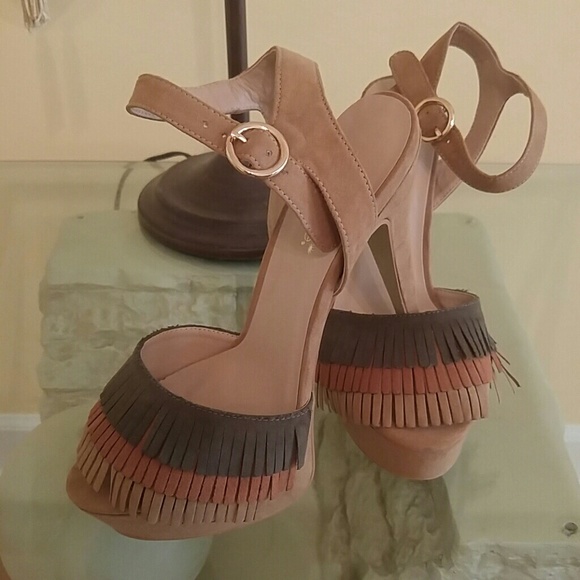 Fringe stilettos - Picture 1 of 5